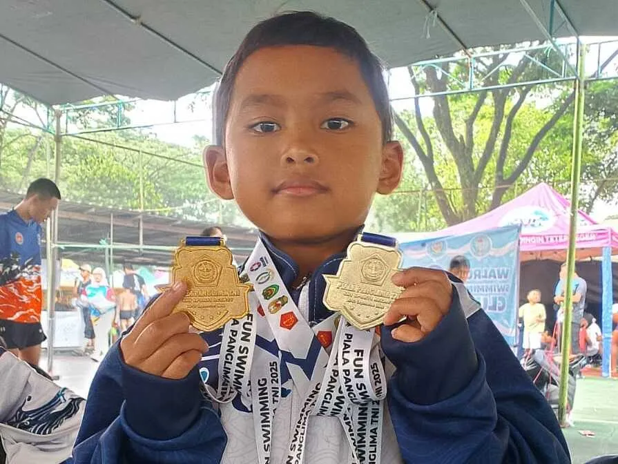 Prestasi Membanggakan Nevan di Ajang Renang FunSwim Piala Panglima TNI 2025