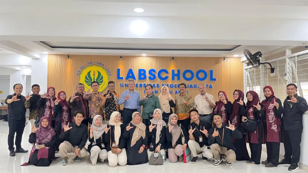 Benchmarking YPSL Bumi Siliwangi dengan YP-UNJ